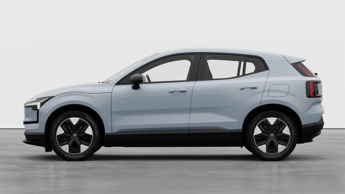 Volvo EX30 200kW P5 Core 51kWh 5dr Auto Electric Estate - Image 2